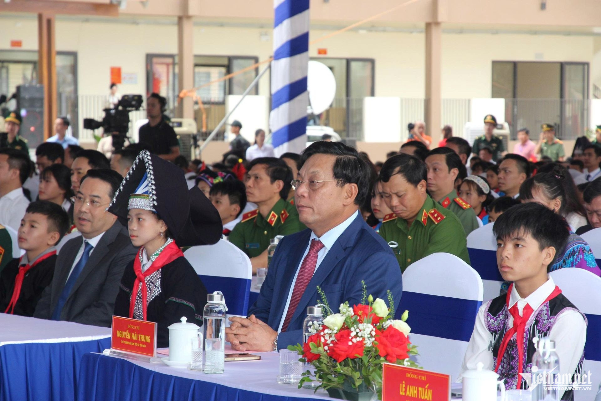 W-Bo truong Hai Trung.jpg