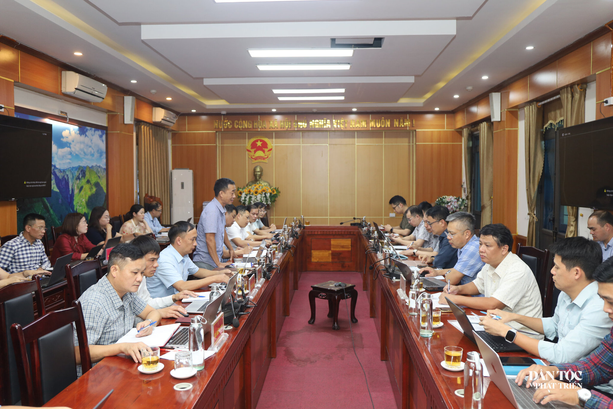at12345_63.jpg
