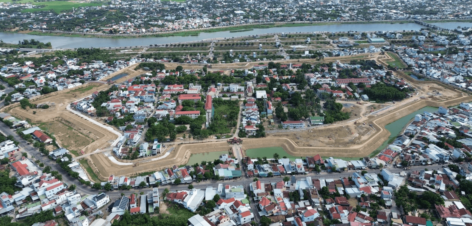 Thành cổ Diên Khánh 1