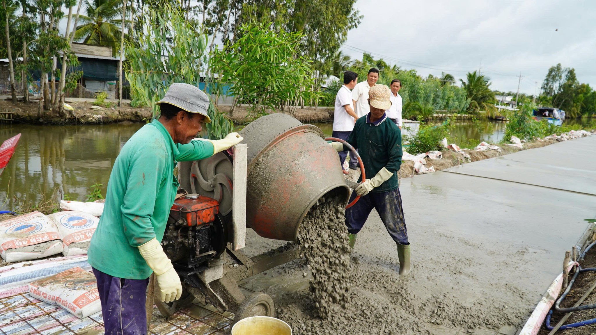 Những mái nhà mới và việc bảo đảm các quyền của người Khmer ở Vĩnh Bình 