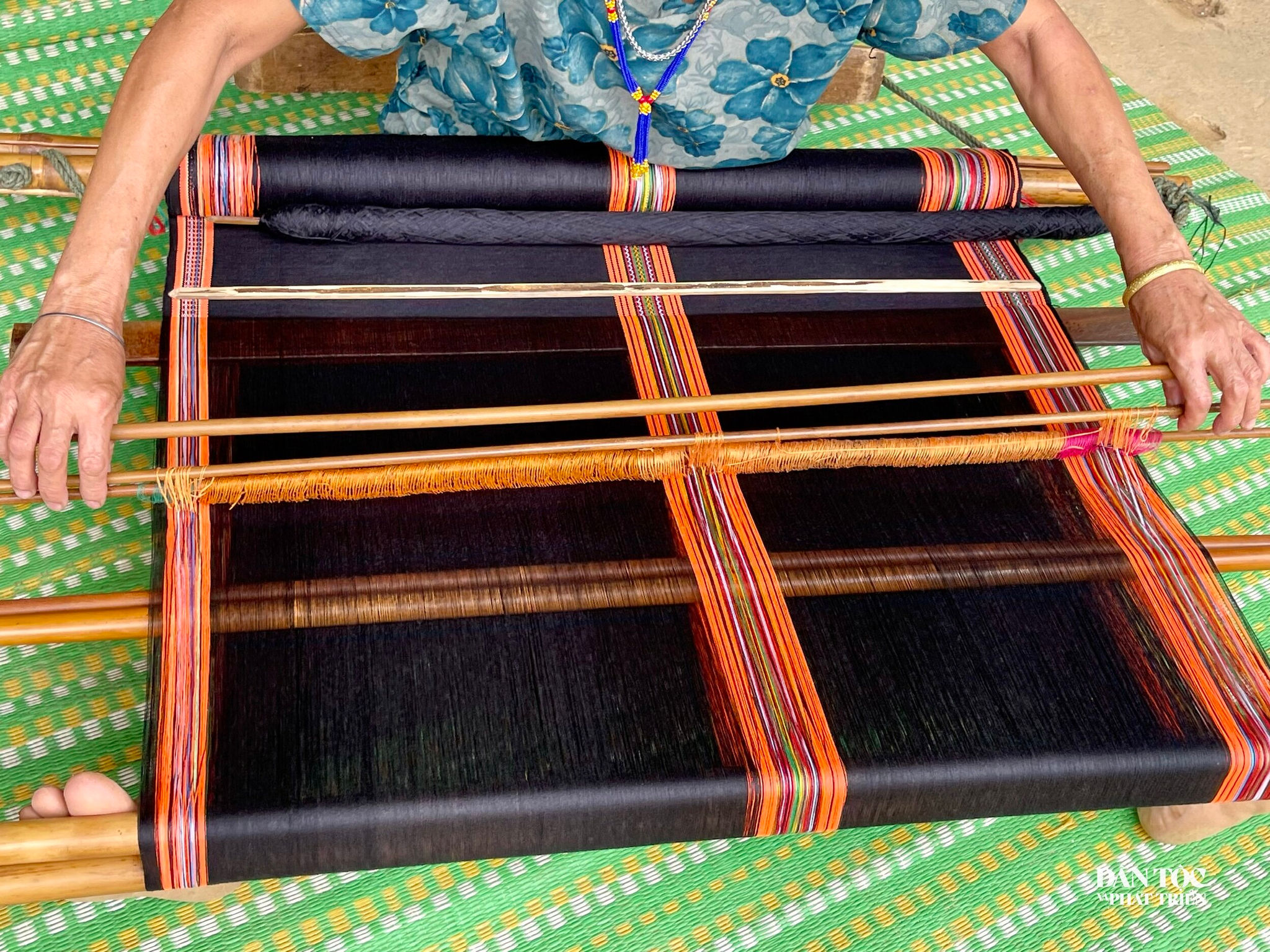 đan lát 3