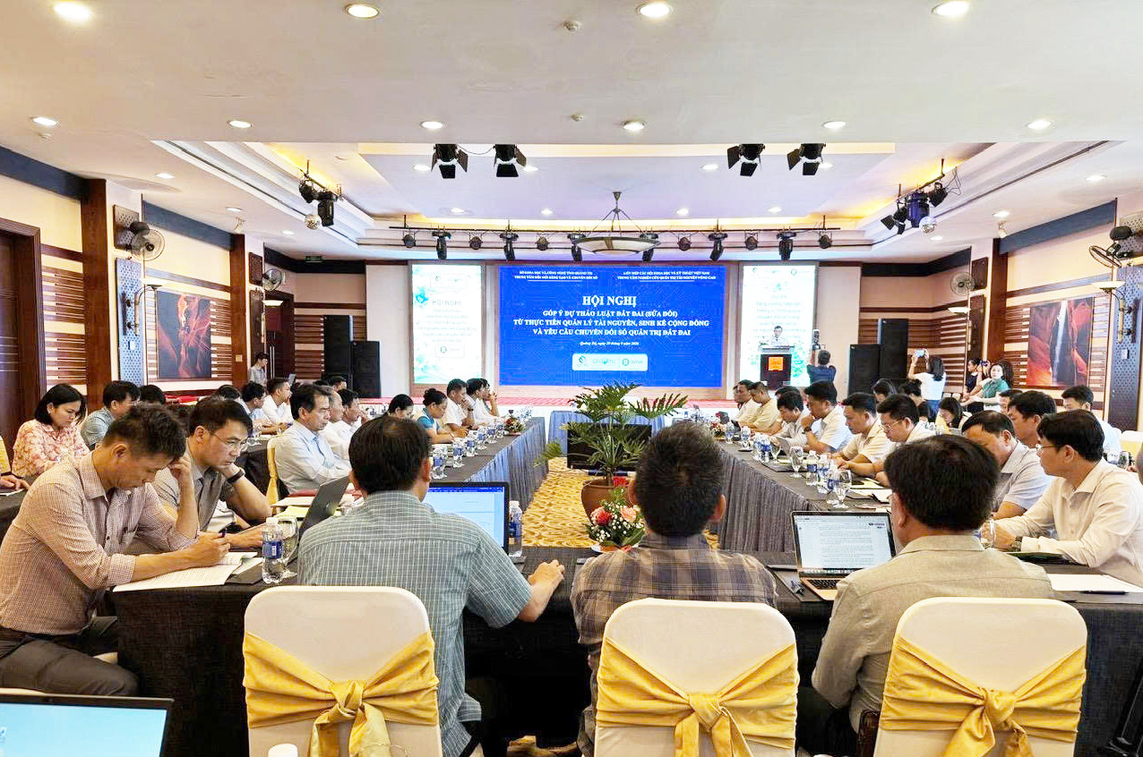 Công khai thông tin đất đai bằng nhiều hình thức, không chỉ dừng ở văn bản 