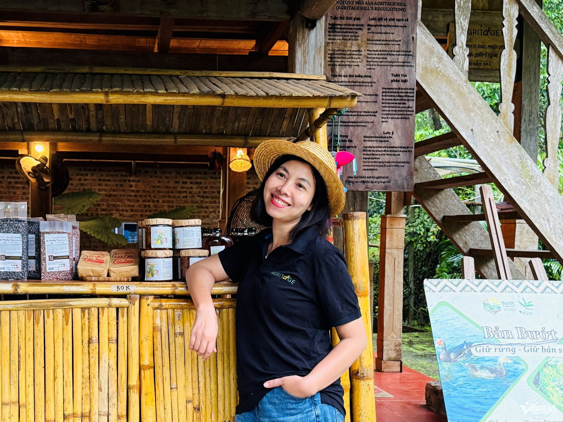 W-Huyen Agritage Van Ho1.jpg