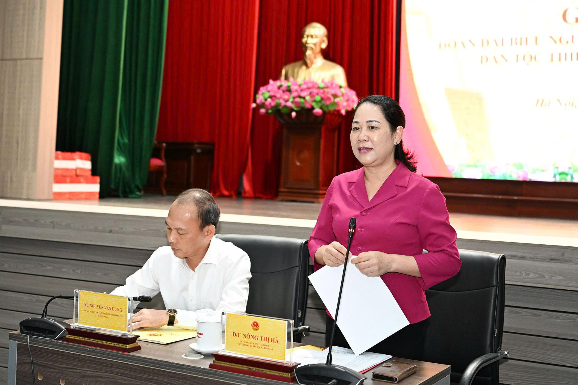 Thứ trưởng Nông Thị Hà: Những việc “không tên” của Người có uy tín góp phần củng cố niềm tin, gắn kết cộng đồng 