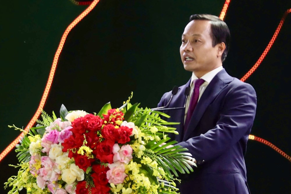anh_12_yhld.jpg