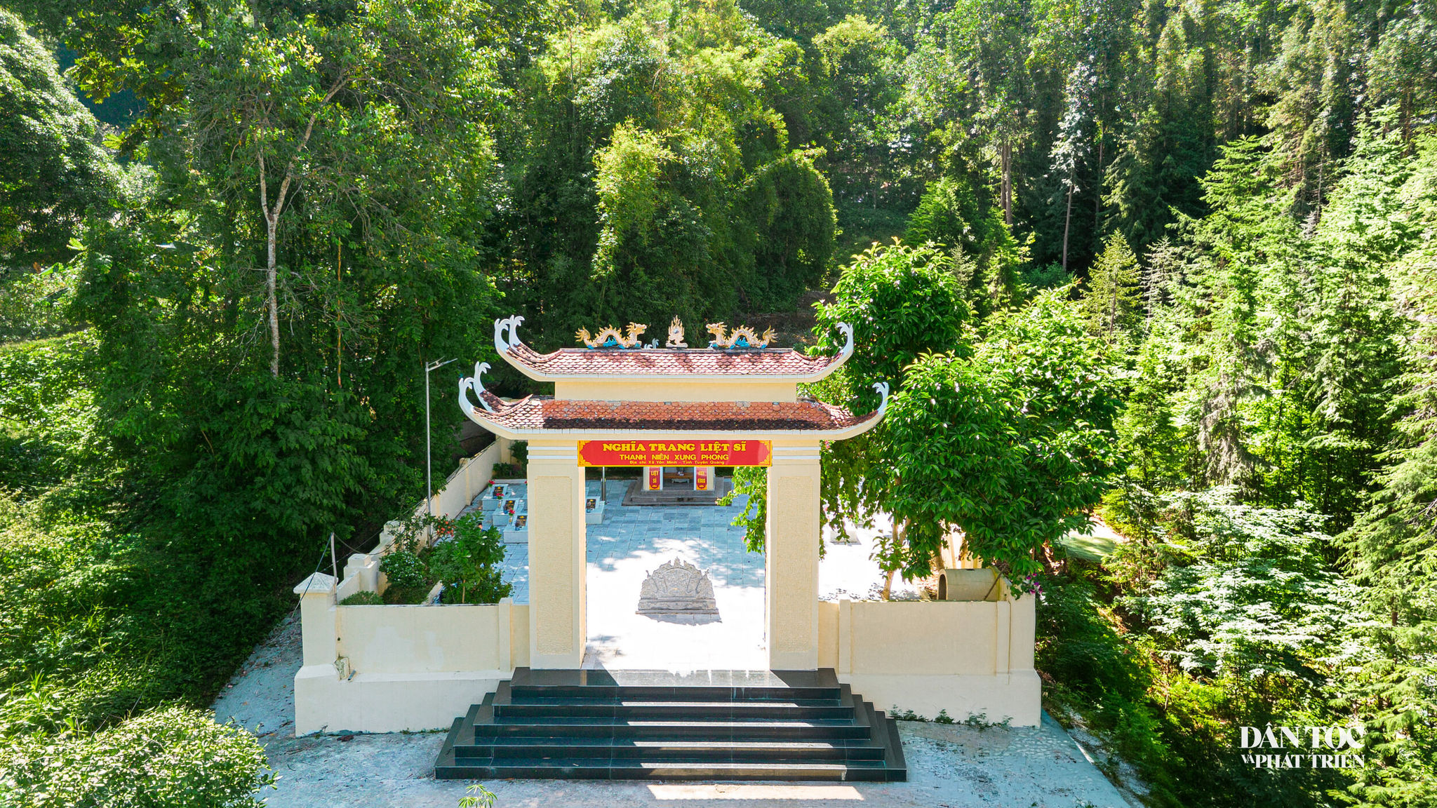 at12345ue_19.jpg