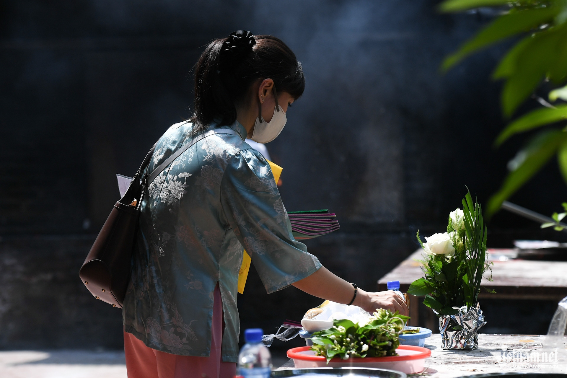 https://static-images.vnncdn.net/vps_images_publish/000001/000003/2026/10/8/w-cay-da-13-goc-chua-phat-giao-hai-phong-3jpg-700.jpg