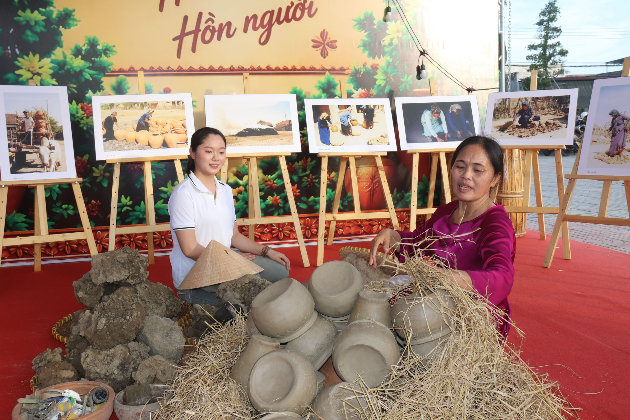 Làng Gốm Chăm cổ nhất Đông Nam Á tưng bừng khai hội 