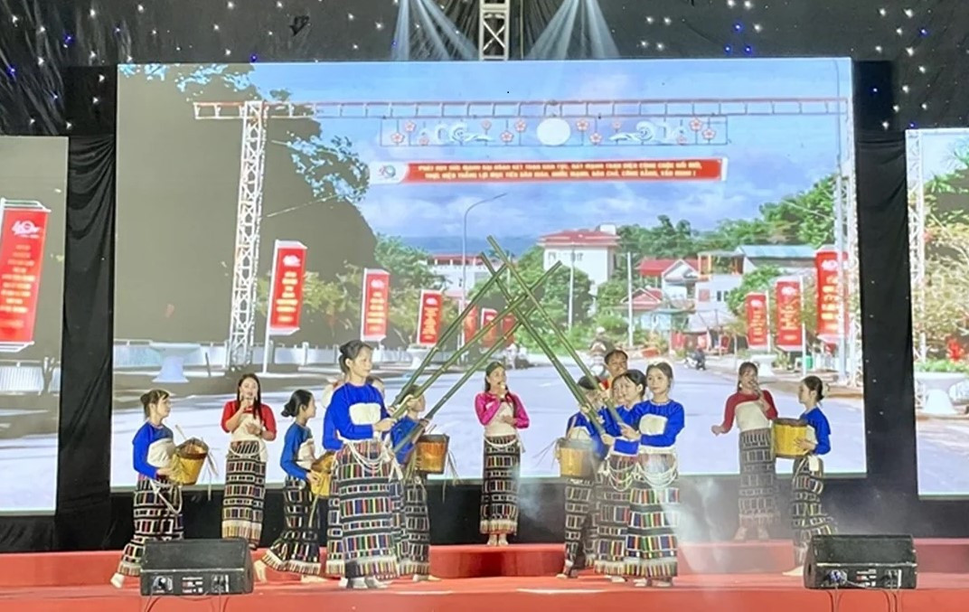 Các tiết mục nghệ thuật trong chương trình “Mường Đeng - Hành trình di sản” tại Lễ hội Chá Mùn năm 2026