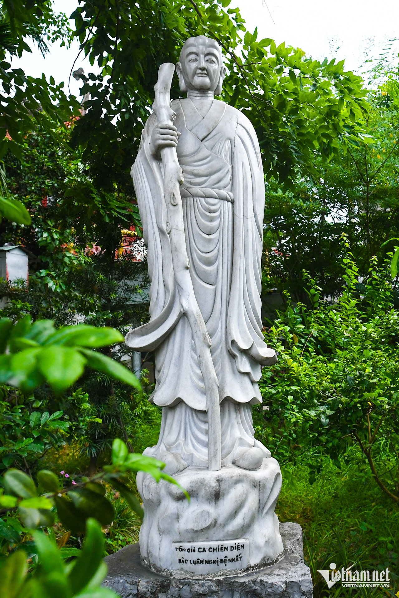 https://static-images.vnncdn.net/vps_images_publish/000001/000003/2026/10/28/w-chua-du-hang-dan-toc-ton-giao-thach-thao-hai-phong-5jpg-1683.jpg