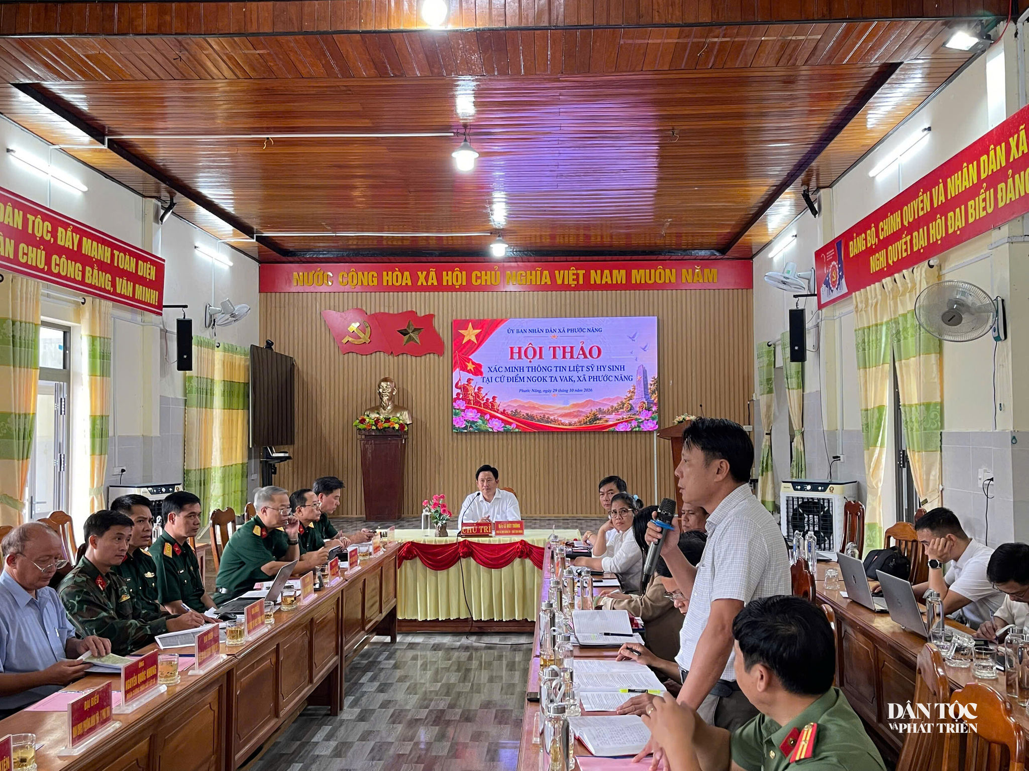 liệt sĩ 4