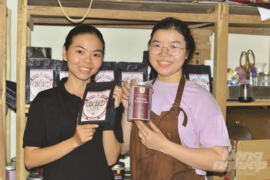 2 cô gái 9X khởi nghiệp với  “Bản Ca cao”
