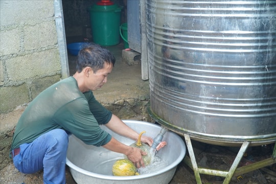 Mèo Vạc (Hà Giang): Triển khai hiệu quả chương trình hỗ trợ nước sinh hoạt phân tán cho người dân
