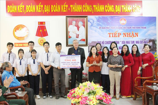 Ninh Thuận:  Tiếp nhận kinh phí ủng hộ "Xoá nhà tạm, nhà dột nát" năm 2025
