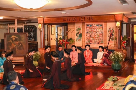 Du lịch Việt - Sự kết hợp hài hòa dịch vụ cao cấp với văn hóa bản địa độc đáo chinh phục giới "tinh hoa"