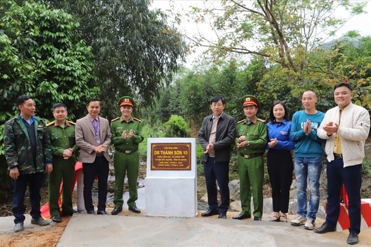 Thêm nhịp cầu nối những bờ vui