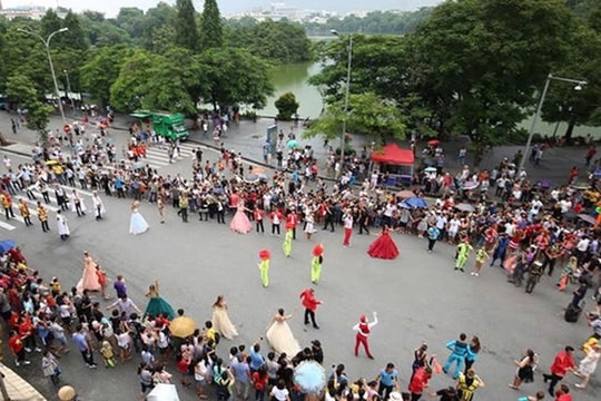 Lễ hội Quà tặng du lịch Hà Nội: Điểm đến với nhiều hoạt động hấp dẫn