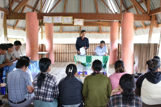 Kon Tum: Kiểm tra thực tế tình trạng hỗ trợ xây dựng “nhà tình thương” ở xã Đăk Trăm, huyện Đăk Tô
