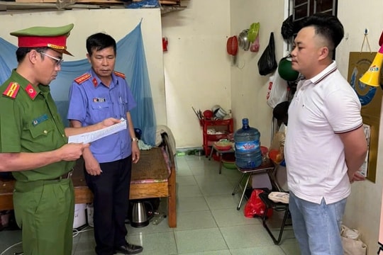 Vờ mượn 3,7 tỷ đồng để đáo hạn ngân hàng rồi chiếm đoạt