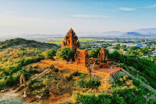 Đền tháp Po Klong Garai: Biểu tượng vững bền của văn hóa Chăm