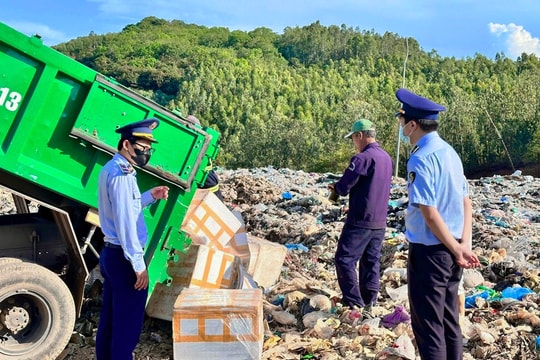 Phú Yên: Tiêu hủy 1 tấn thực phẩm chay không có nguồn gốc xuất xứ