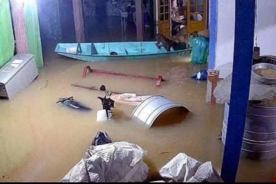 Mưa lớn gây ngập lụt ở Hà Tĩnh