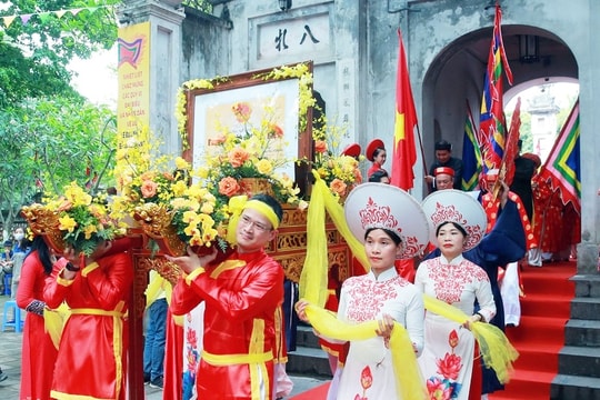 Sắp ra mắt Tour đêm "Tiếng chuông Trấn Vũ"
