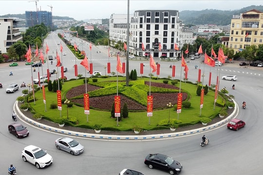 Tỉnh Lào Cai dự kiến hỗ trợ 35 triệu đồng/người đối với công chức, người lao động di chuyển về Trung tâm hành chính mới