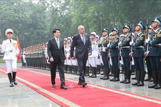 Chủ tịch nước Lương Cường chủ trì Lễ đón chính thức Tổng thống Hungary