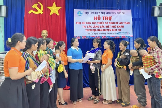 Hiệu quả tích cực từ chính sách hỗ trợ phụ nữ DTTS sinh đẻ an toàn