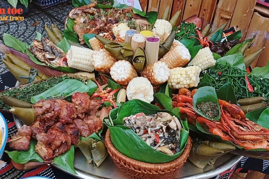 Đặc sắc ẩm thực Cơ tu