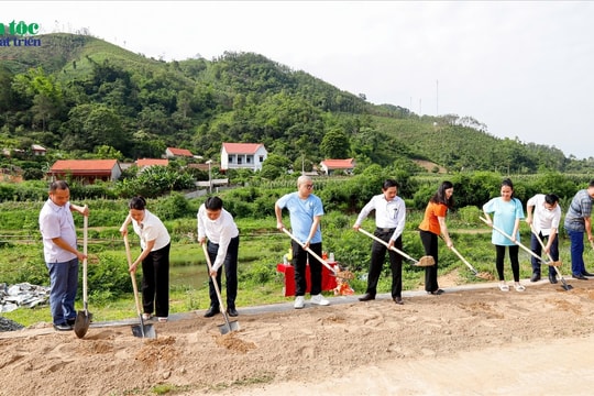 Bắc nhịp cầu yêu thương nơi vùng cao gian khó