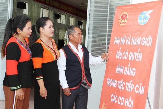 Ninh Thuận: Nâng cao chất lượng cuộc sống phụ nữ và trẻ em đồng bào DTTS