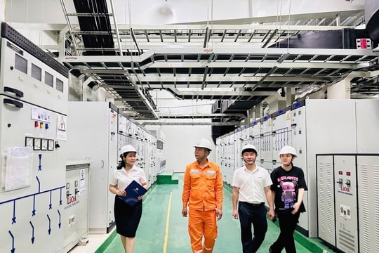 EVNNPC chủ động ứng phó đảm bảo cung cấp điện an toàn trong mùa cao điểm