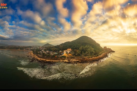 Làng chài Tân Phụng