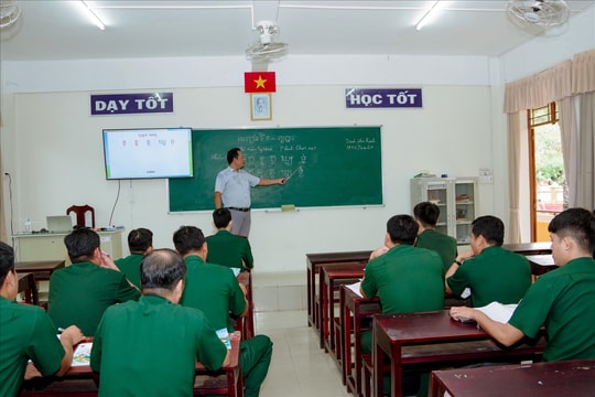TP. Cần Thơ: Bồi dưỡng tiếng Khmer cho cán bộ Biên phòng