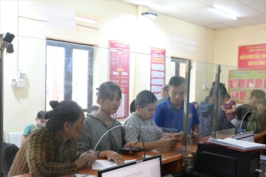 Tuổi trẻ Lào Cai chung tay hỗ trợ người dân thực hiện thủ tục hành chính công trực tuyến