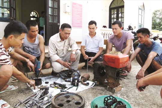Học nghề, có việc làm để có thêm thu nhập