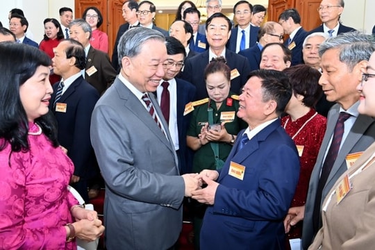 Đội ngũ trí thức, nhà khoa học, văn nghệ sĩ tiếp tục khẳng định vai trò, khát vọng cống hiến