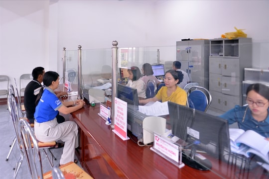 Tả Lèng vận hành chính quyền 2 cấp: Người dân hài lòng với cơ chế “một cửa”