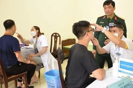 Bị phạt đến 75 triệu đồng khi không chấp hành quyết định gọi khám nghĩa vụ quân sự