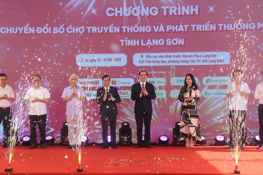 Chuyển đổi số chợ truyền thống và phát triển thương mại điện tử