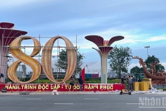 Gấp rút chuẩn bị các hoạt động phục vụ Triển lãm thành tựu Đất nước