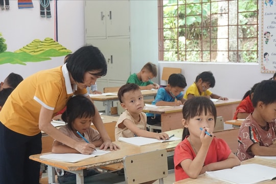60 tiết học giúp học sinh DTTS tăng cường Tiếng Việt trước khi vào lớp 1