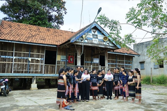 Gia Lai: Phấn đấu giảm tỷ lệ hộ nghèo trong đồng bào DTTS 3 - 4%