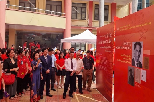 Trưng bày chuyên đề "Ký ức Ngày Độc lập và Di sản cho Người trẻ"