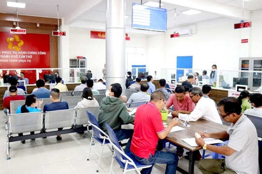 Cần Thơ hỗ trợ tối đa 5 triệu đồng cho cán bộ đi làm xa