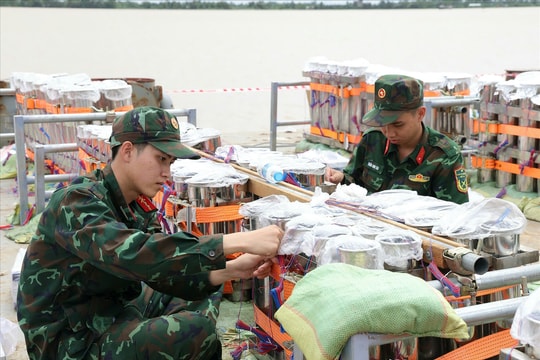 Cận cảnh trận địa pháo hoa 1.000 quả tầm cao mừng kỷ niệm 80 năm Quốc khánh ở Cần Thơ