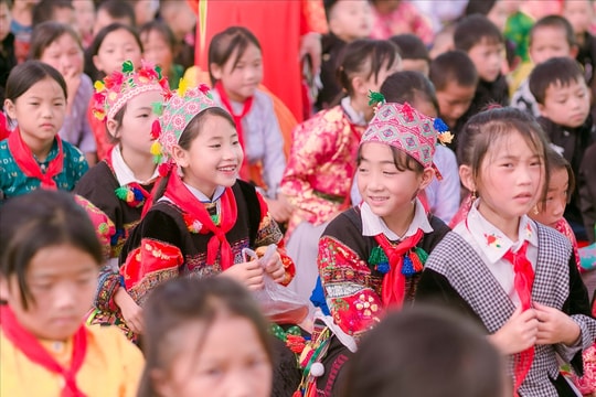 Ngày khai trường nơi địa đầu cực Bắc Tổ quốc