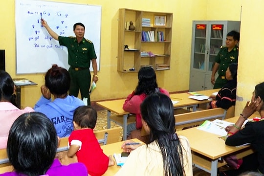 Công tác phổ cập giáo dục, xóa mù chữ là nhiệm vụ quan trọng không thể lơ là